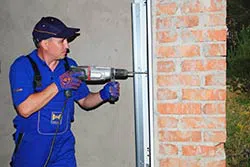 Trust Garage Door San Antonio, TX 210-245-7211 - installation-side